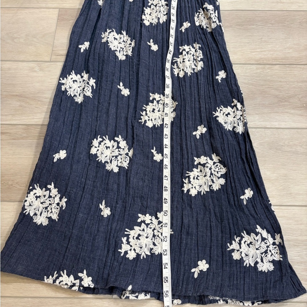 eci New York Maxi Dress Navy Blue Floral Embroidered V-Neck Sleeveless Smocked - Picture 8 of 10